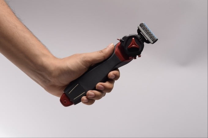 This all-in-one shaving system lets you use over 40 blades from different brands
