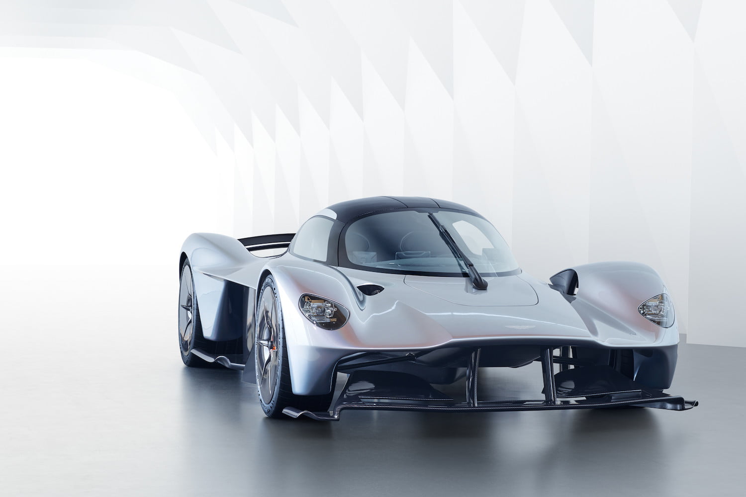 Aston Martin’s 1,000-hp Valkyrie will boast the Mona Lisa of the engine world