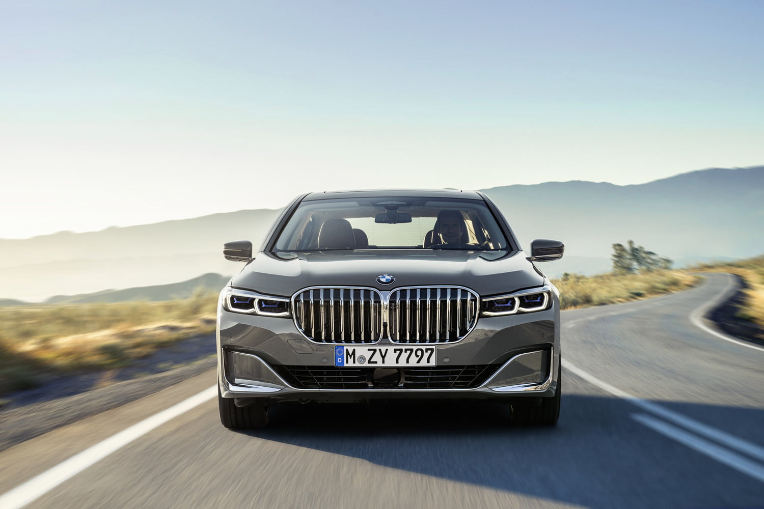 Big tech, bigger grille: BMW updates its 7 Series flagship for 2020