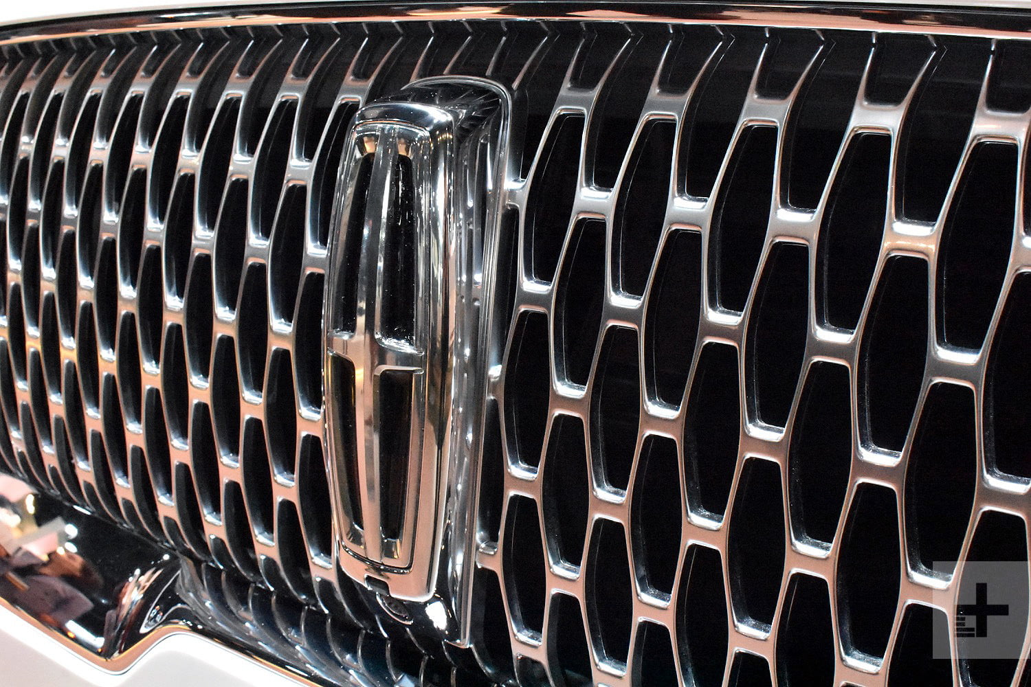 Ford’s Mustang-inspired electric crossover will spawn a Lincoln luxury version