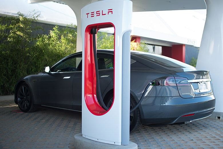 Prices for using Tesla Supercharging jump by 33 percent in some regions