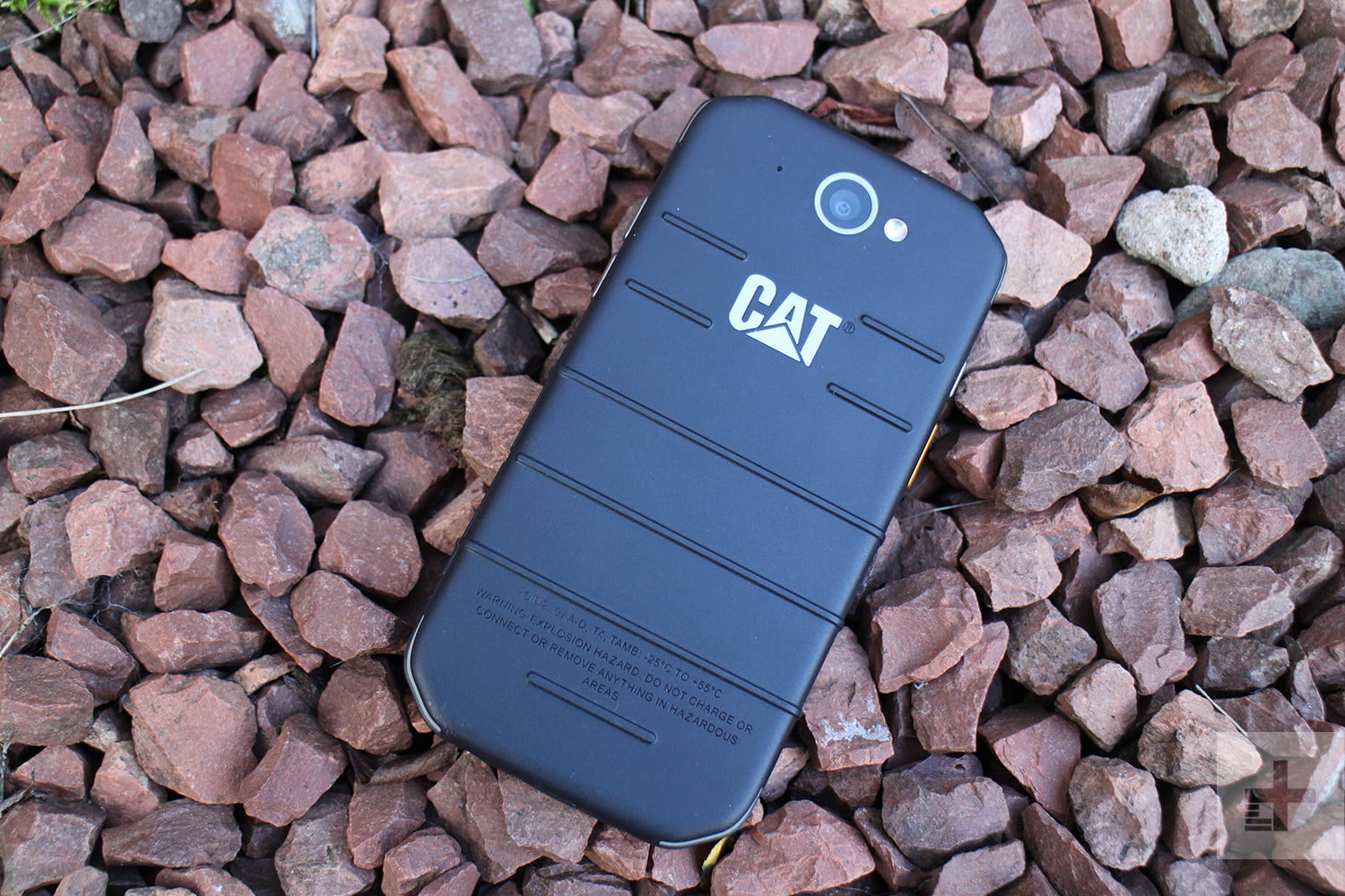 The Cat S48c is the phone for construction workers, or the clumsy