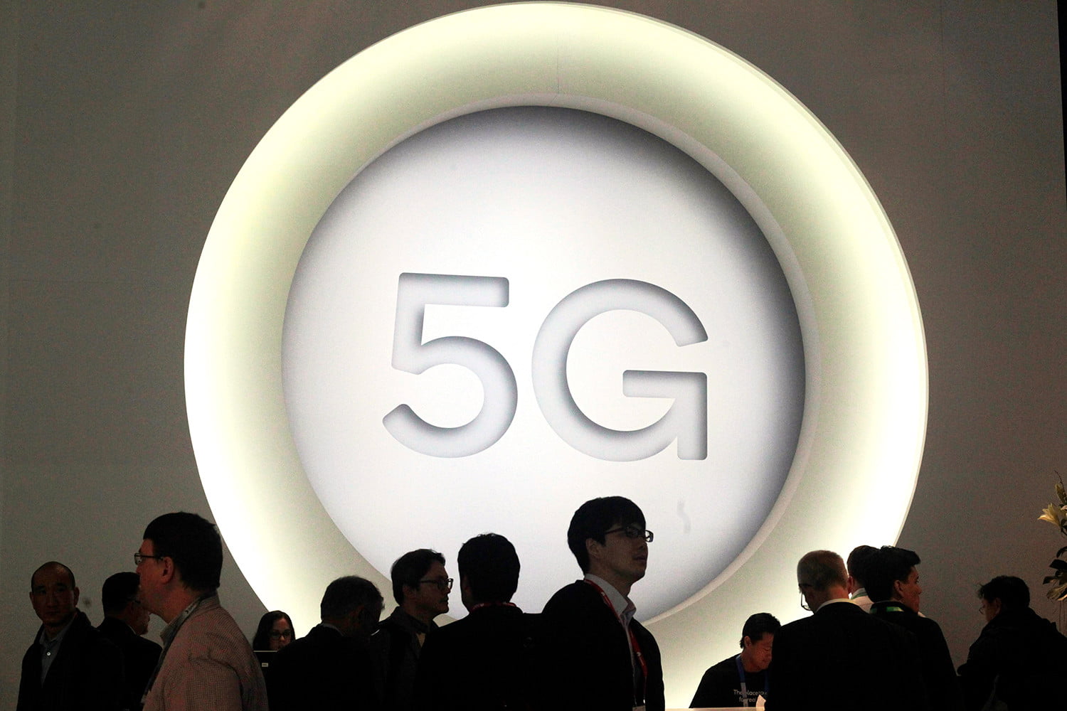 Is 5G as fast as they say? We break down the speeds